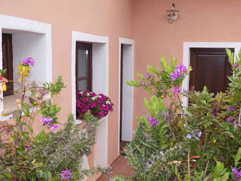 Casa Camilla Sardegna Hotel ซาน วิโต ภายนอก รูปภาพ